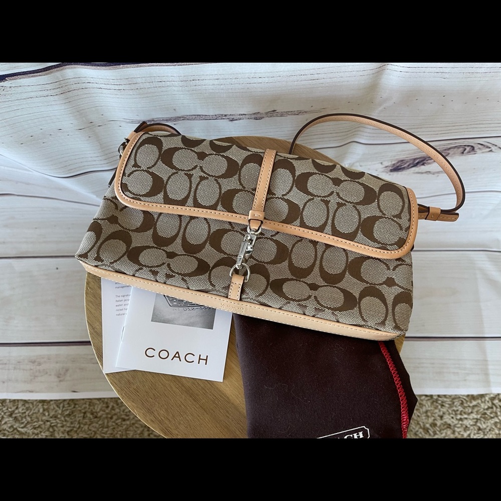 Coach Signature Demi Clip Flap Shoulder Bag - Tan canvas/leather No. J3U-6348